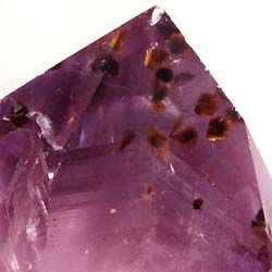 針鉄鉱入り紫水晶